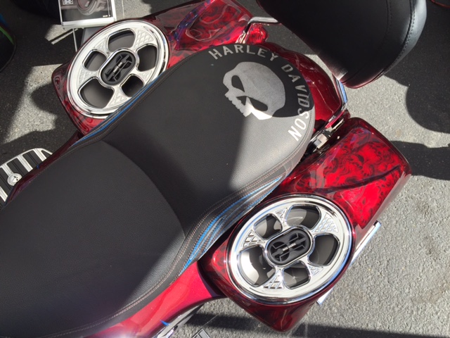Harley Street Glide with MTX Saddlebag Speakers